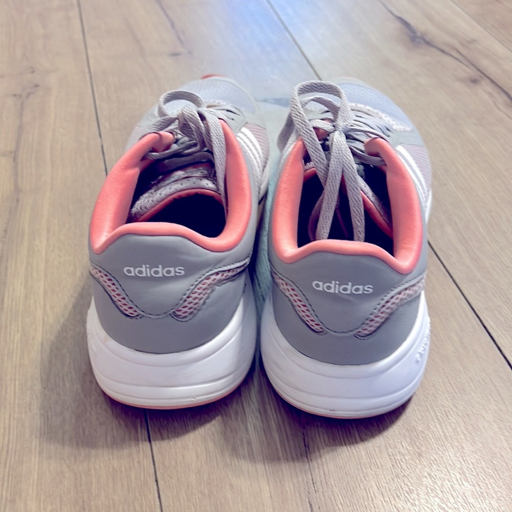 Adidas Sneakers Women’s size 9 US Cloudfoam - Picture 2 of 11